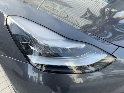 Used 2020 Tesla Model 3 Standard Range Plus RWD image 39