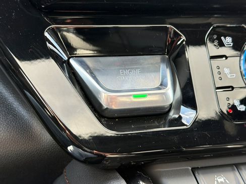 Used 2026 GMC Sierra 1500 AT4 w/ AT4 Premium Package image 33