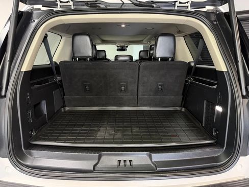 Used 2019 Ford Expedition Max Platinum AWD/4WD image 16