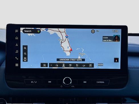 Used 2025 Mitsubishi Outlander SE FWD image 14