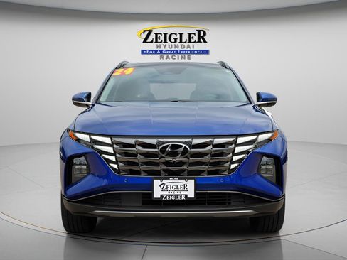 Certified 2024 Hyundai Tucson Limited AWD/4WD image 2