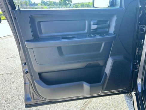 Used 2016 RAM 1500 Tradesman RWD image 10