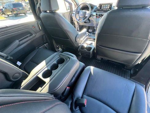 Used 2025 Honda Odyssey Sport-L image 30