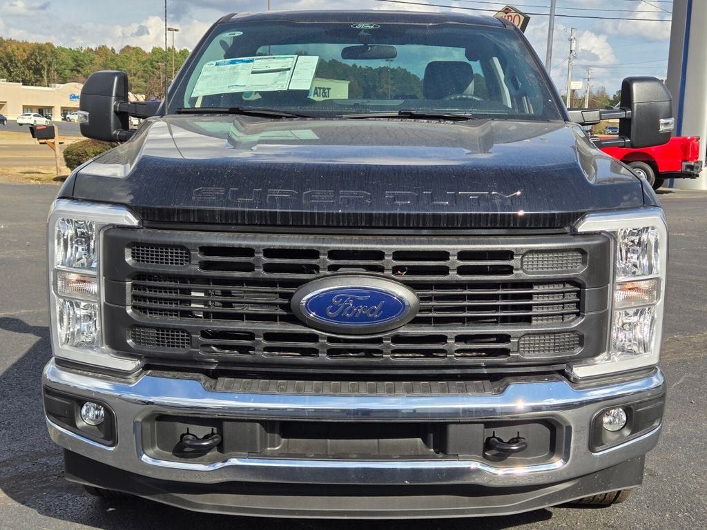 New 2025 Ford F350 XL w/ XL Chrome Package RWD image 3