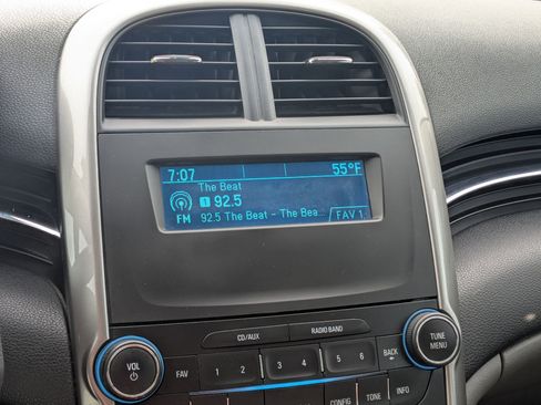 Used 2014 Chevrolet Malibu LS image 20