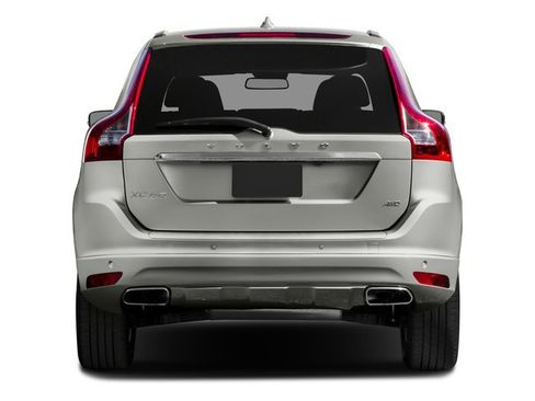 Used 2016 Volvo XC60 T6 Platinum image 5