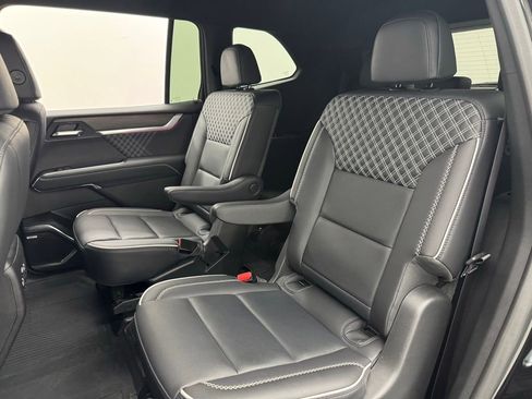 Used 2025 GMC Acadia Denali w/ LPO, Floor Liner Package AWD/4WD image 44