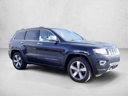 Used 2016 Jeep Grand Cherokee Overland w/ Advanced Technology Group AWD/4WD image 5