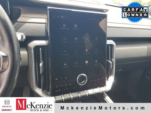 Used 2024 GMC Acadia Elevation FWD image 14