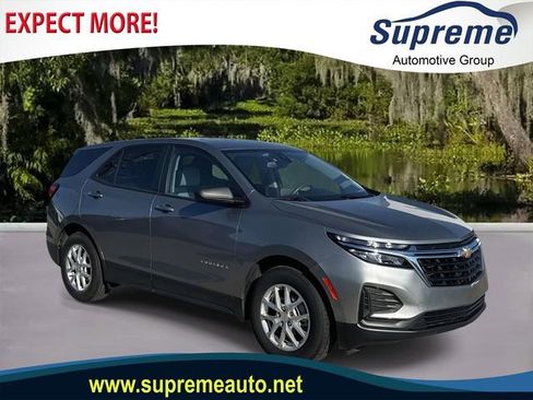 Used 2024 Chevrolet Equinox LS w/ LS Convenience Package image 1