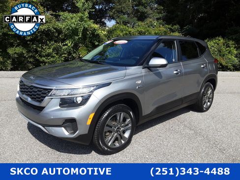 Used 2021 Kia Seltos LX image 1