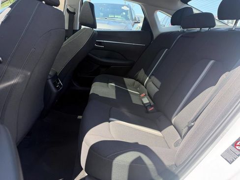 Used 2023 Hyundai Sonata SEL w/ Convenience Package FWD image 13