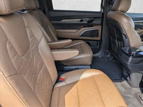 Used 2020 Kia Telluride SX w/ SX Prestige Package AWD/4WD image 29