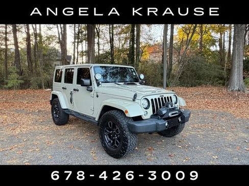 Used 2018 Jeep Wrangler Unlimited Sahara image 1