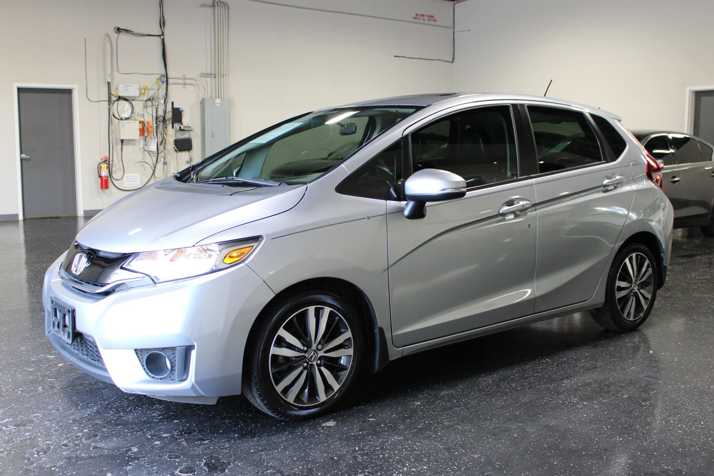 Used 2017 Honda Fit EX-L image 6