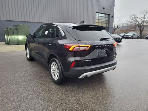 Used 2023 Ford Escape Active image 5
