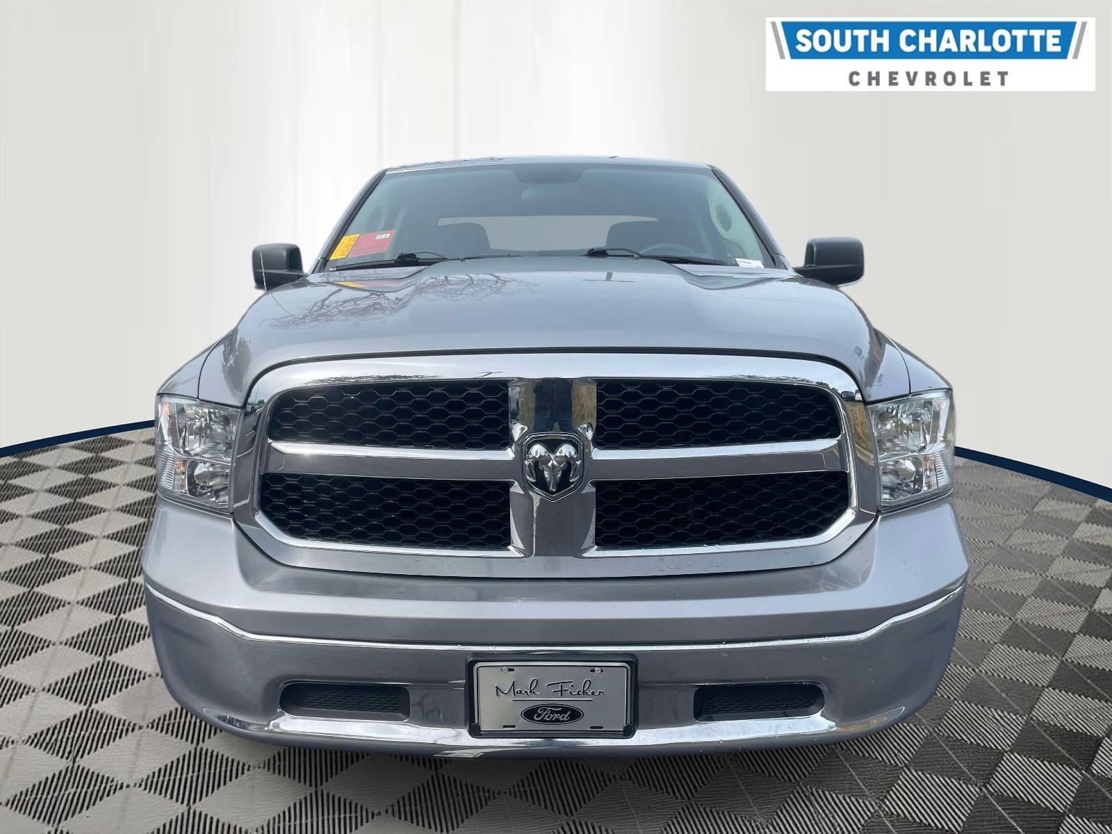 Used 2024 RAM 1500 Classic SLT AWD/4WD image 2