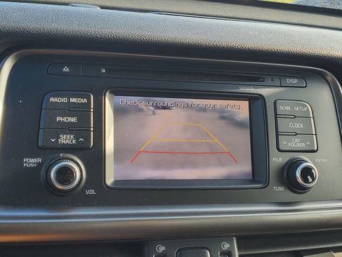 Used 2016 Kia Optima LX image 25