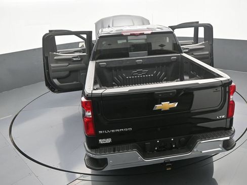 Used 2024 Chevrolet Silverado 1500 LTZ w/ LTZ Premium Package image 79