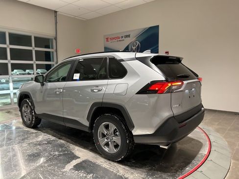 New 2025 Toyota RAV4 XLE image 4