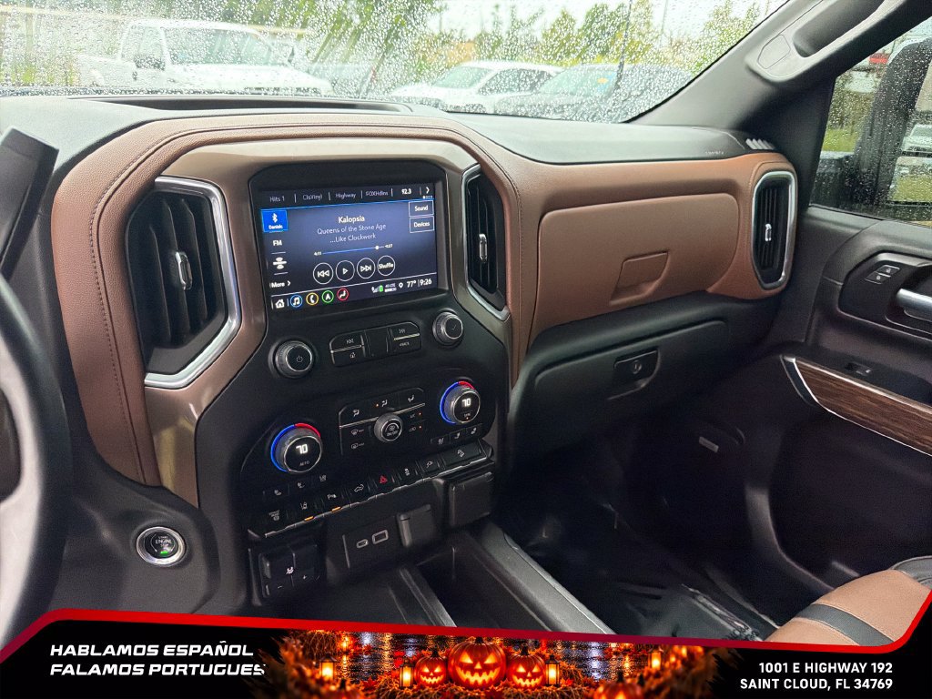 Used 2023 Chevrolet Silverado 2500 High Country w/ Z71 Off-Road Package AWD/4WD image 19