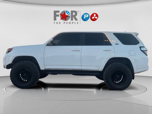 Used 2021 Toyota 4Runner SR5 image 2