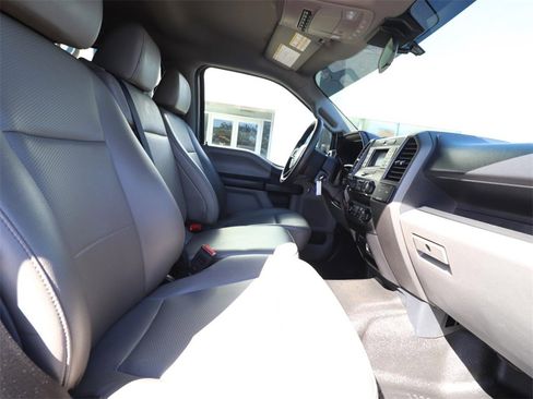 Certified 2022 Ford F450 XL w/ Power Equipment Group image 8