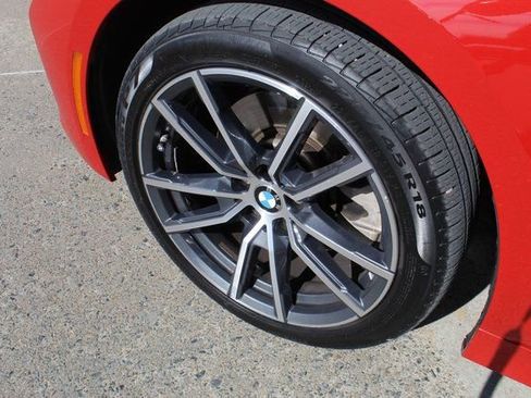 Used 2021 BMW 330i Sedan w/ Convenience Package image 3