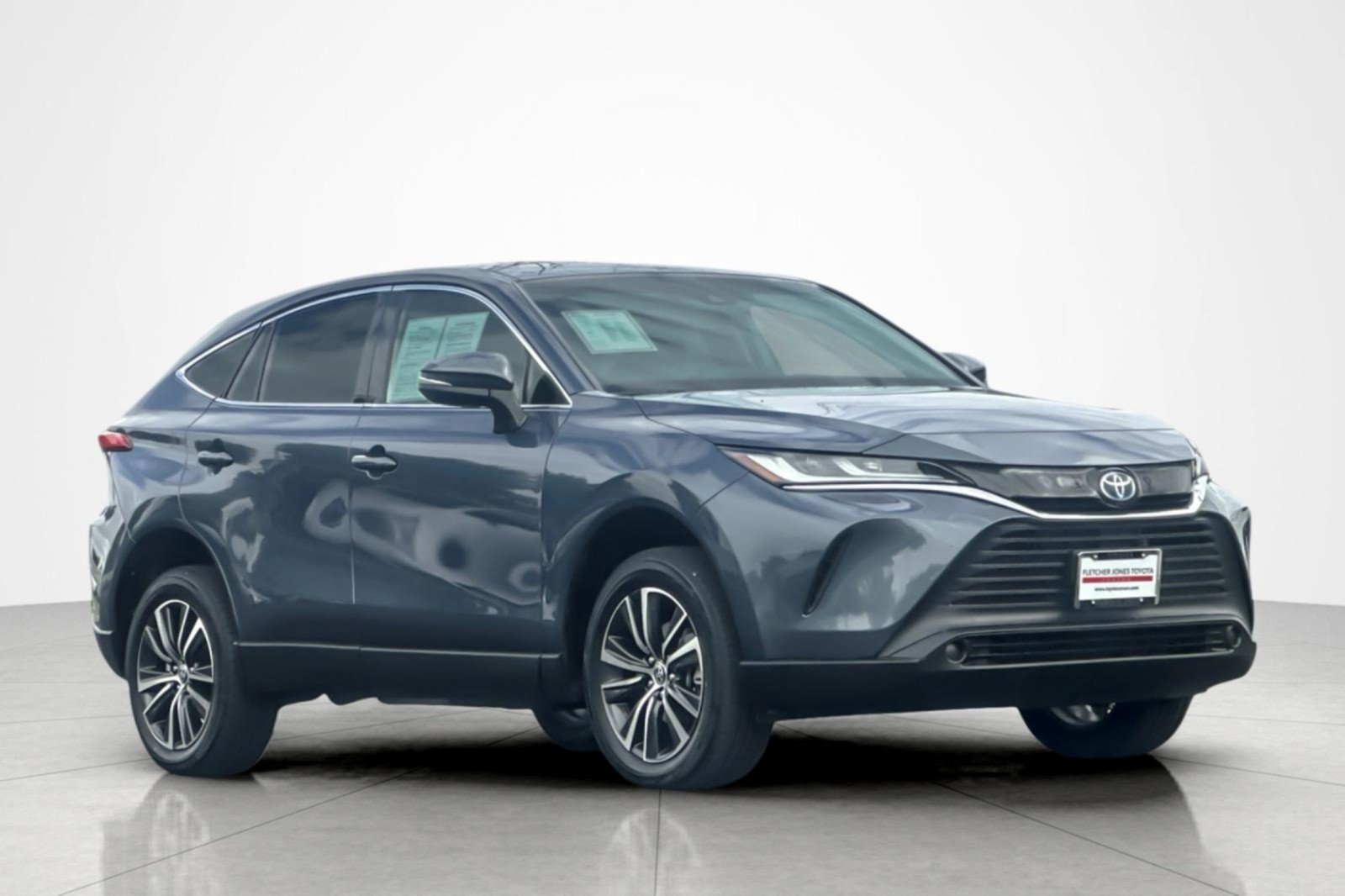 Certified 2024 Toyota Venza LE AWD/4WD image 7