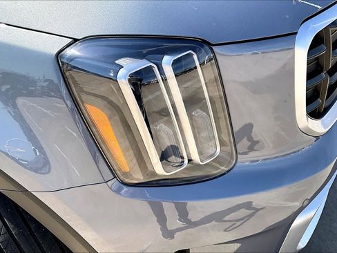 Used 2024 Kia Telluride SX FWD image 26