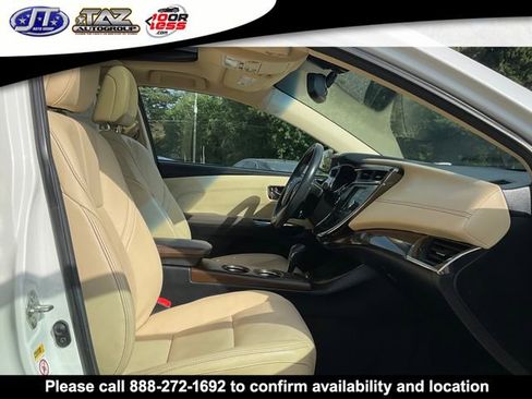 Used 2013 Toyota Avalon Limited image 14