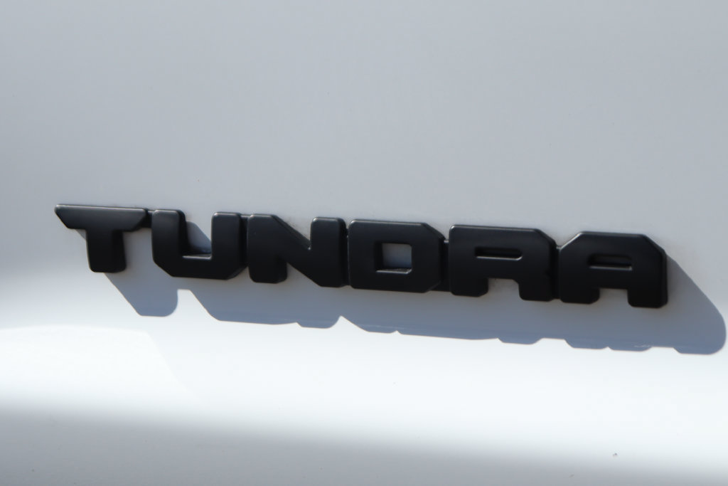 Used 2018 Toyota Tundra Limited w/ Limited Premium Package AWD/4WD image 56