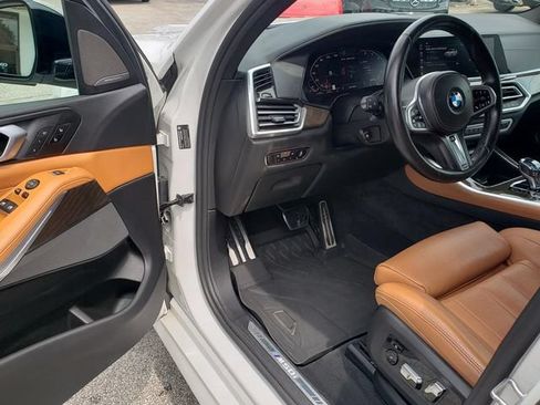 Used 2022 BMW X5 M50i w/ Executive Package AWD/4WD image 12