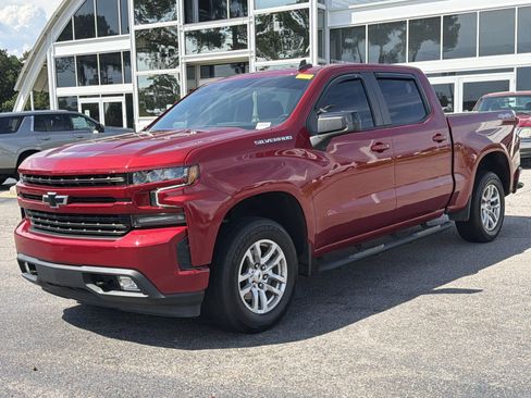 Used 2021 Chevrolet Silverado 1500 RST w/ Bed Protection Package AWD/4WD image 6