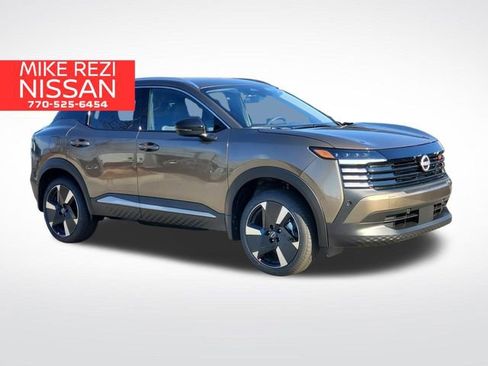 New 2026 Nissan Kicks SR image 1