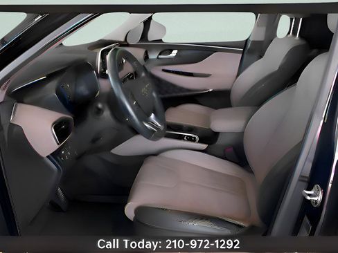 Used 2020 Hyundai Santa Fe Limited image 22