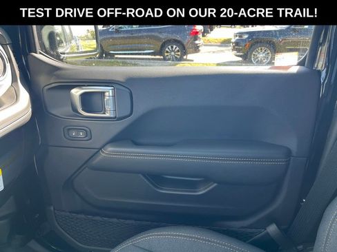 New 2025 Jeep Wrangler Sahara image 22