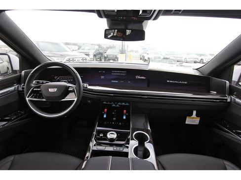 New 2026 Cadillac Escalade 2WD image 9