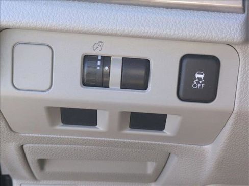 Used 2015 Subaru Forester 2.5i Premium w/ Popular Package #1 image 13