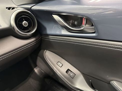 Used 2021 MAZDA MX-5 Miata RF Grand Touring image 31