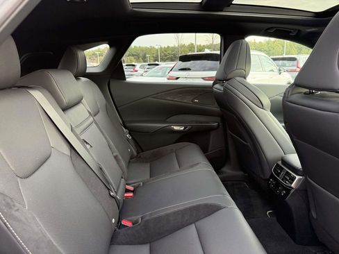 Used 2024 Lexus RX 500h F Sport image 14