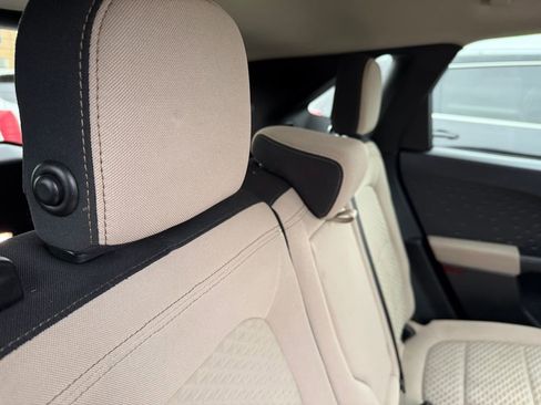 Used 2020 Ford Escape SE FWD image 15