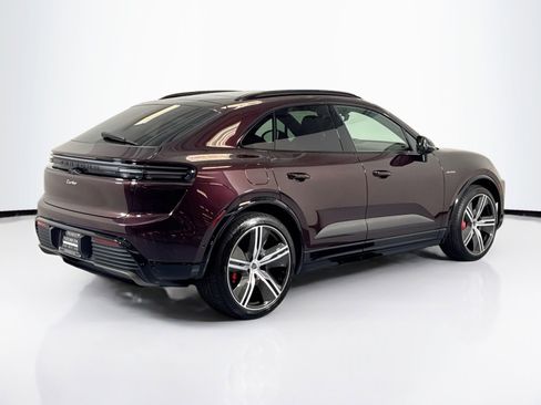 Certified 2024 Porsche Macan Turbo Electric image 9
