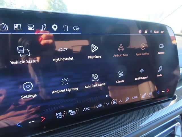 Certified 2025 Chevrolet Traverse High Country w/ LPO, Floor Liner Package AWD/4WD image 25