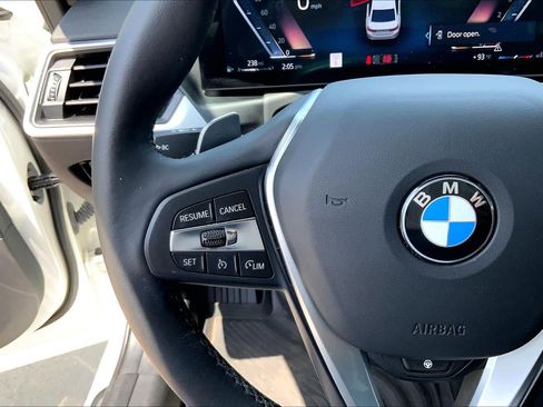 Used 2023 BMW 330i xDrive Sedan w/ Premium Package AWD/4WD image 22