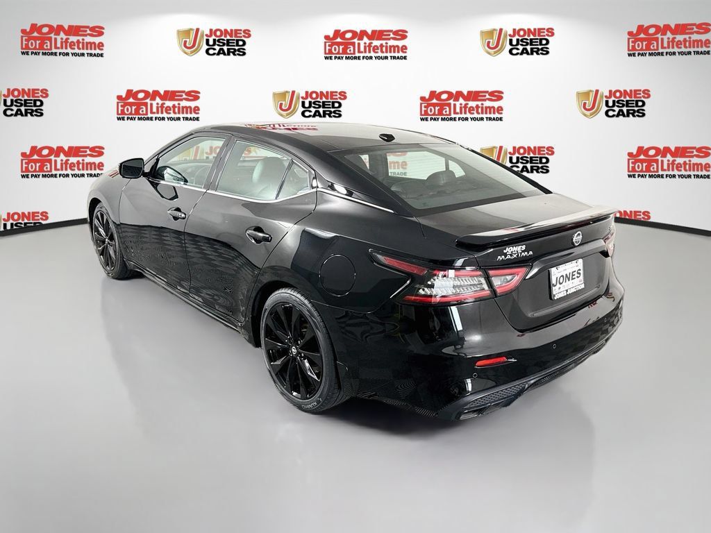 Certified 2022 Nissan Maxima SR w/ Sport Mat Group FWD image 2