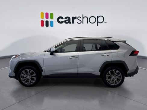 Used 2025 Toyota RAV4 XLE Premium w/ Weather Package AWD/4WD image 2