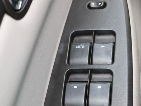 Used 2008 Chevrolet Impala LT FWD image 21