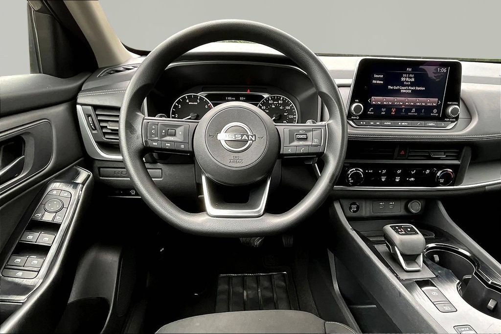Used 2024 Nissan Rogue S FWD image 10