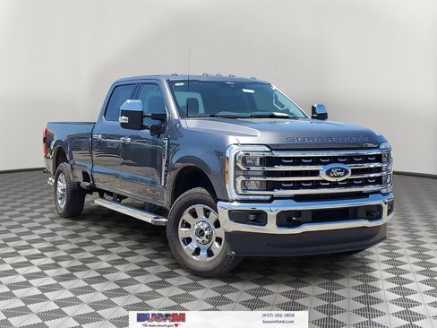 Certified 2025 Ford F250 Lariat w/ Chrome Package AWD/4WD image 1